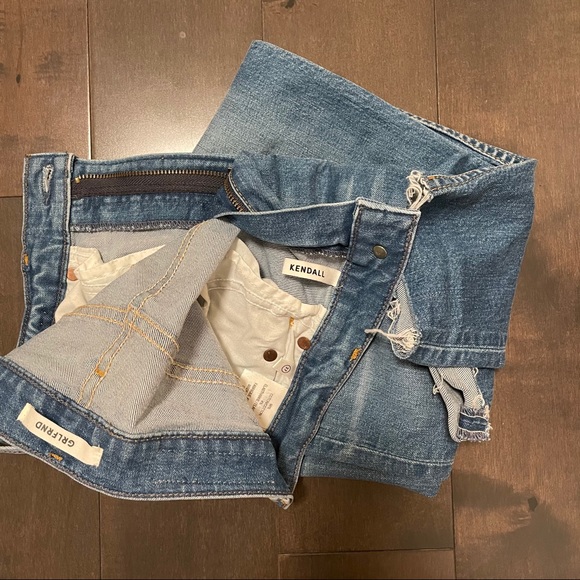 GRLFRND Kendall jeans, size 27, never worn - Picture 4 of 5